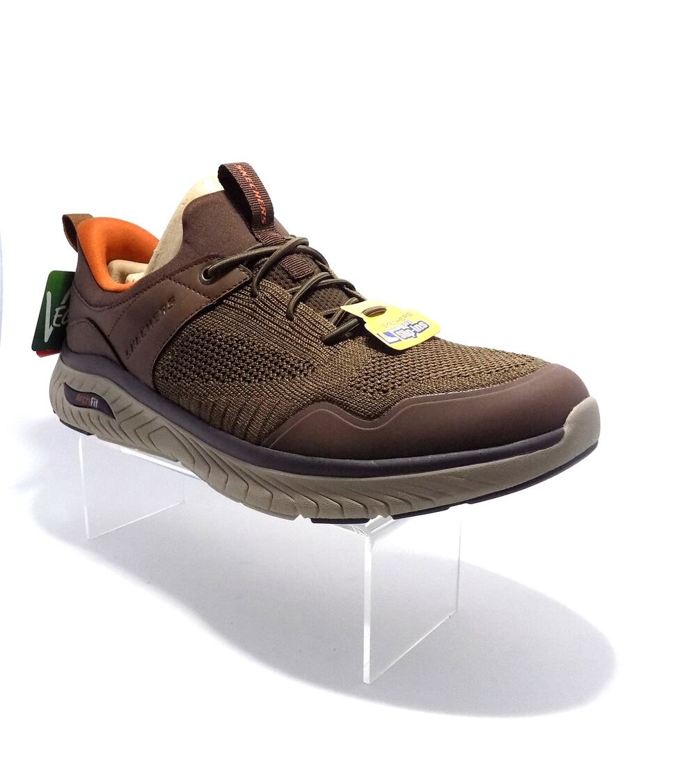 Skechers Men's Arch Fit Crosser Slip-Ins- Size 10.5 Wide- New with Box